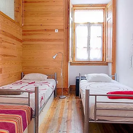 Is Hostel Lisboa