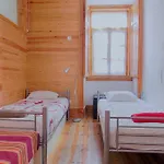 Albergue Is *