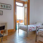Is Hostel Lisboa